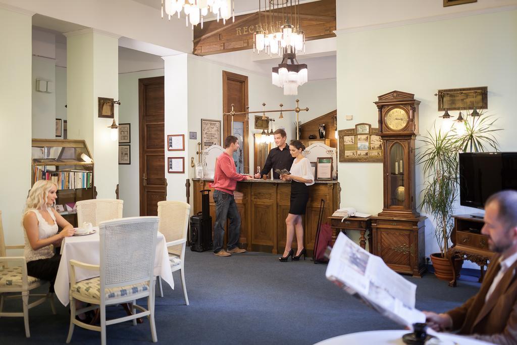 Villa Voyta プラハ エクステリア 写真